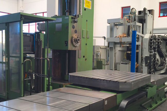 Rivendita Alesatrice a montante T TOS VARNSDORF WHN 13.8 CNC usata